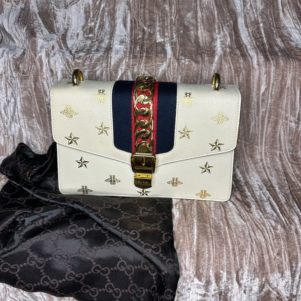 Gucci Bee Cream and Gold adjustable two-way  Bag